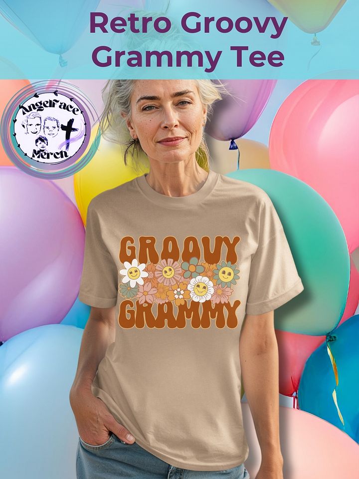 Retro Groovy Grammy Tee product image (1)