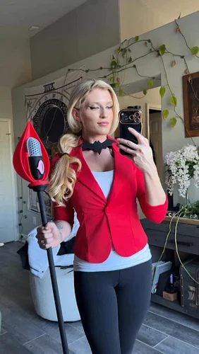 Since I had to go be among the other grown ups in the neighborhood this year, and was too exhausted to actually put together ...