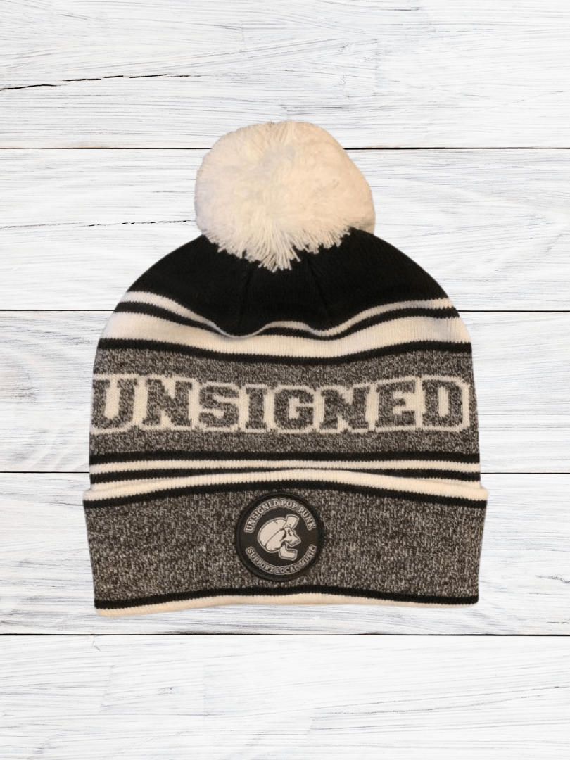 Beanie product image (1)