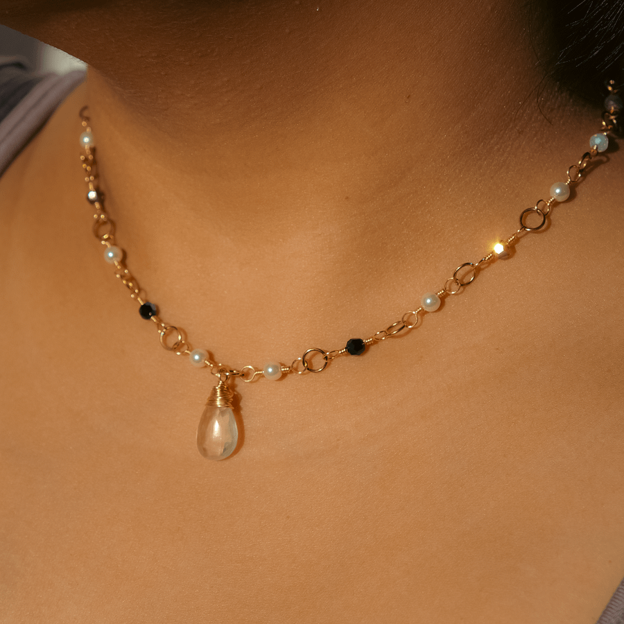 Non binary pride - Rose quartz pendant necklace product image (3)