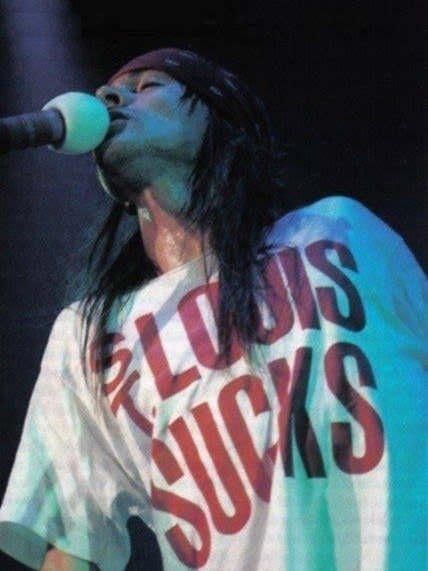 ST LOUIS SUCKS TEE product image (2)