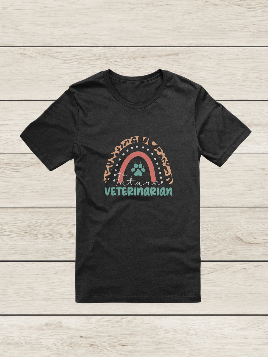 "Future veterinarian-Rainbow" t-shirt product image (9)