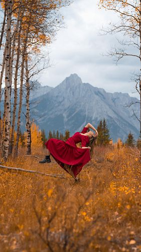 Feeling grateful🧡 Happy Canadian Thanksgiving!
*
*
*
📸🎥
@champexcellent 
@pixelsandportraits 

#banffalberta #albertacanada #...