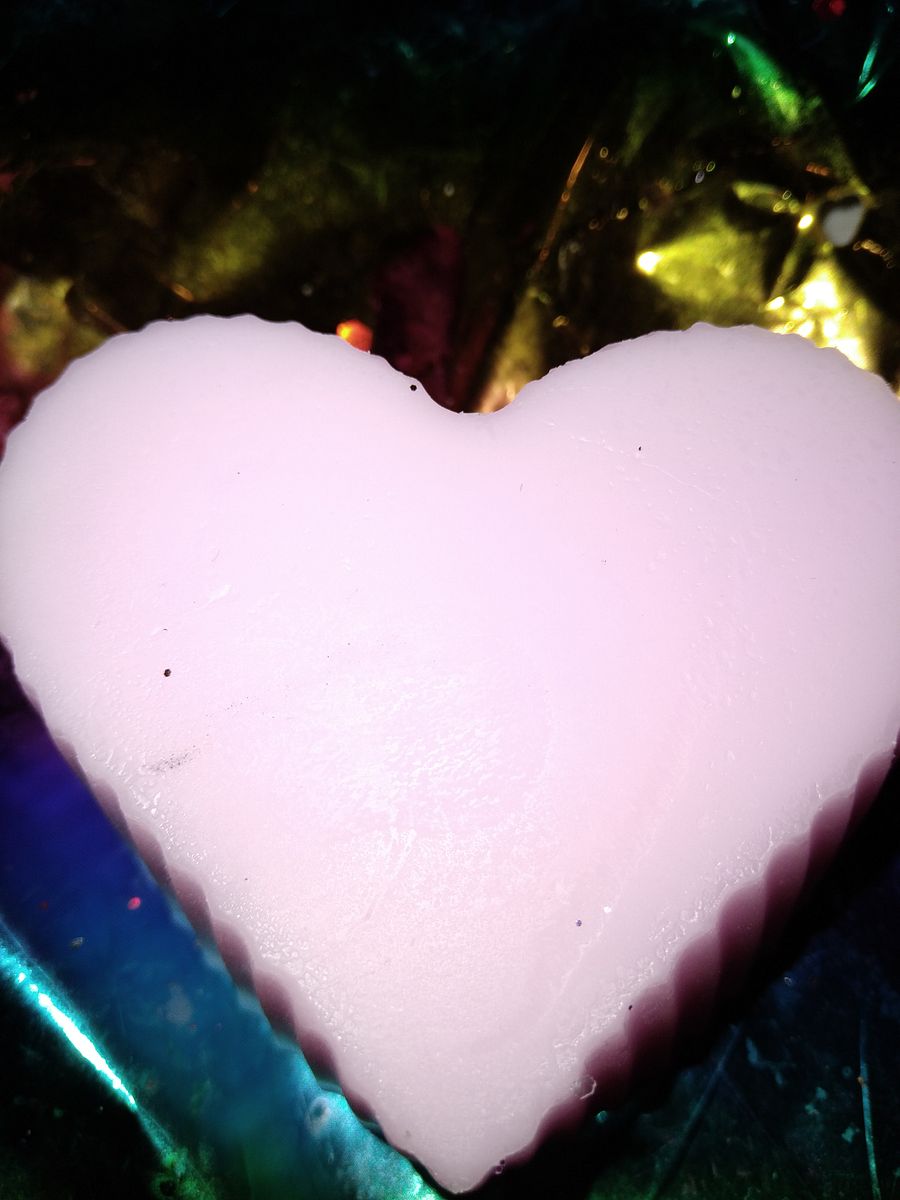 Round & Heart-Shaped Large Wax Melts product image (3)