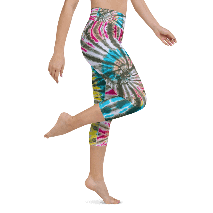Cosmic Burst Yoga Capri Leggings product image (1)