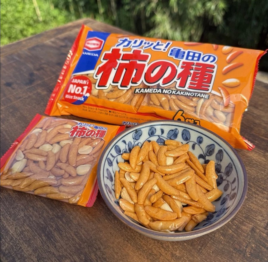 🎎 Kameda Kaki no Tane 6-Pack – Japanese Rice Crackers & Peanuts Snack product image (2)