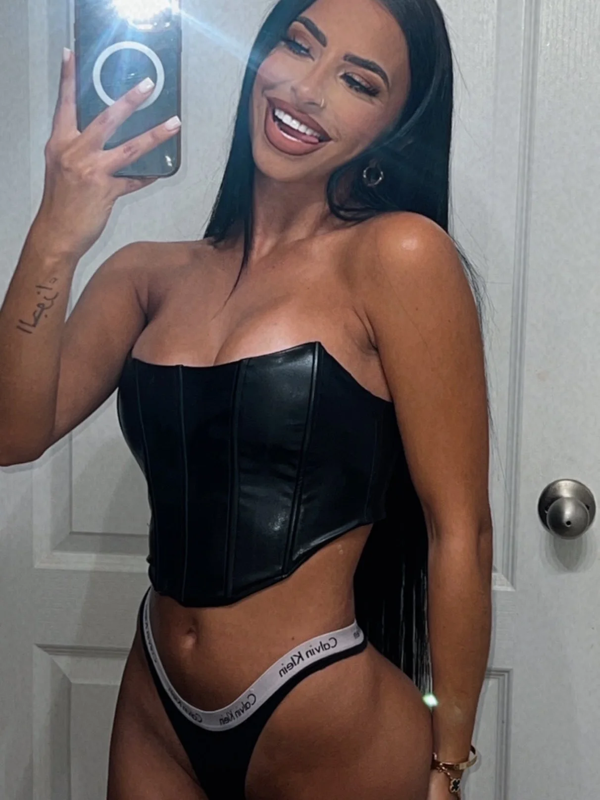 Cuban Freak Reveal product image (9)