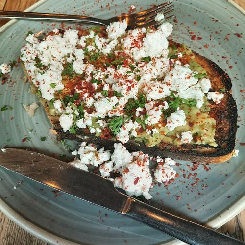 With Pumpkin Spice lattes back in starbucks I thought I'd treat my inner white girl to avocado and feta on toast for lunch......