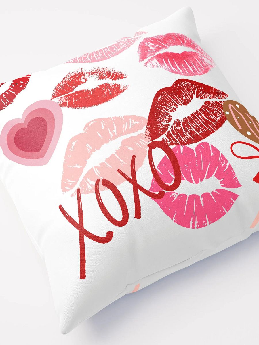 Kisses Pillow product image (4)
