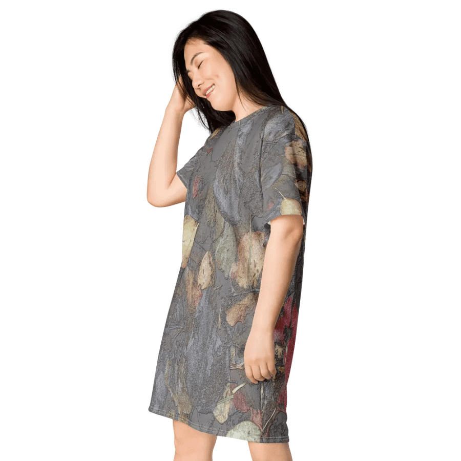 T-Shirt Dress - MossyOak - It Happennnns Camo product image (4)