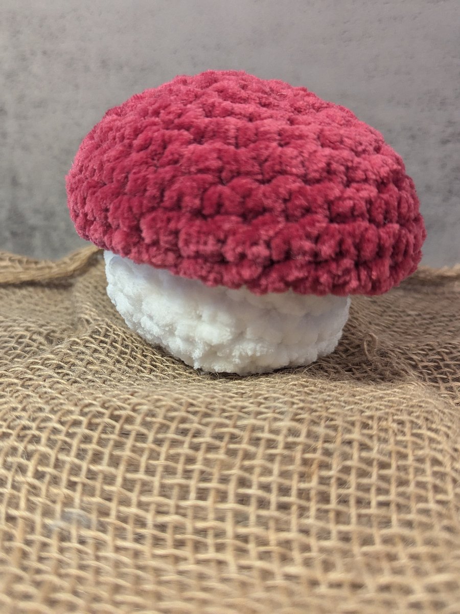Plush Fidget Mushroom - Dark berry product image (1)