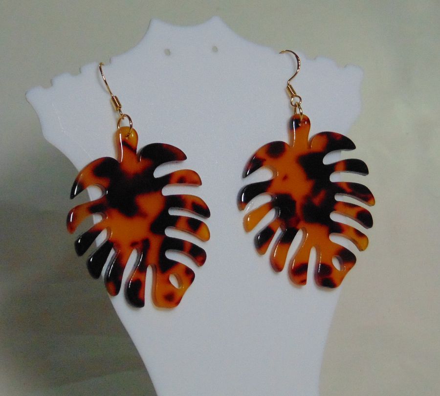 Monstera Leaves Earrings product image (2)
