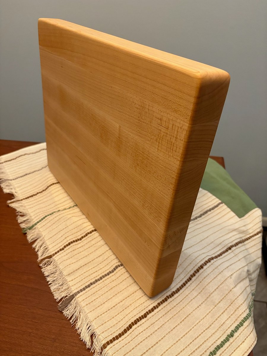 Large Maple Board with Feet product image (1)