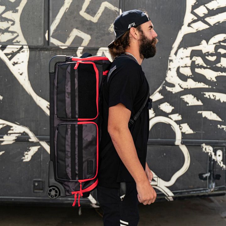 Expand 75L - Roller Gear Bag - Shroud Red product image (2)