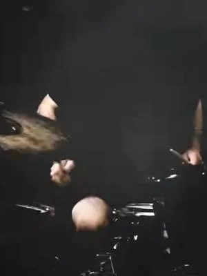 WHAT THE F**K IS THIS MUSIC VIDEO?! 😱 #crabcore #posthardcore