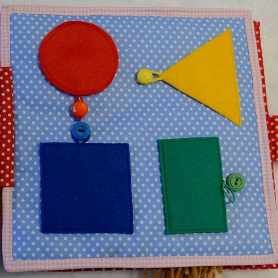 Personalized Montessori quiet felt book for toddlers product image (4)