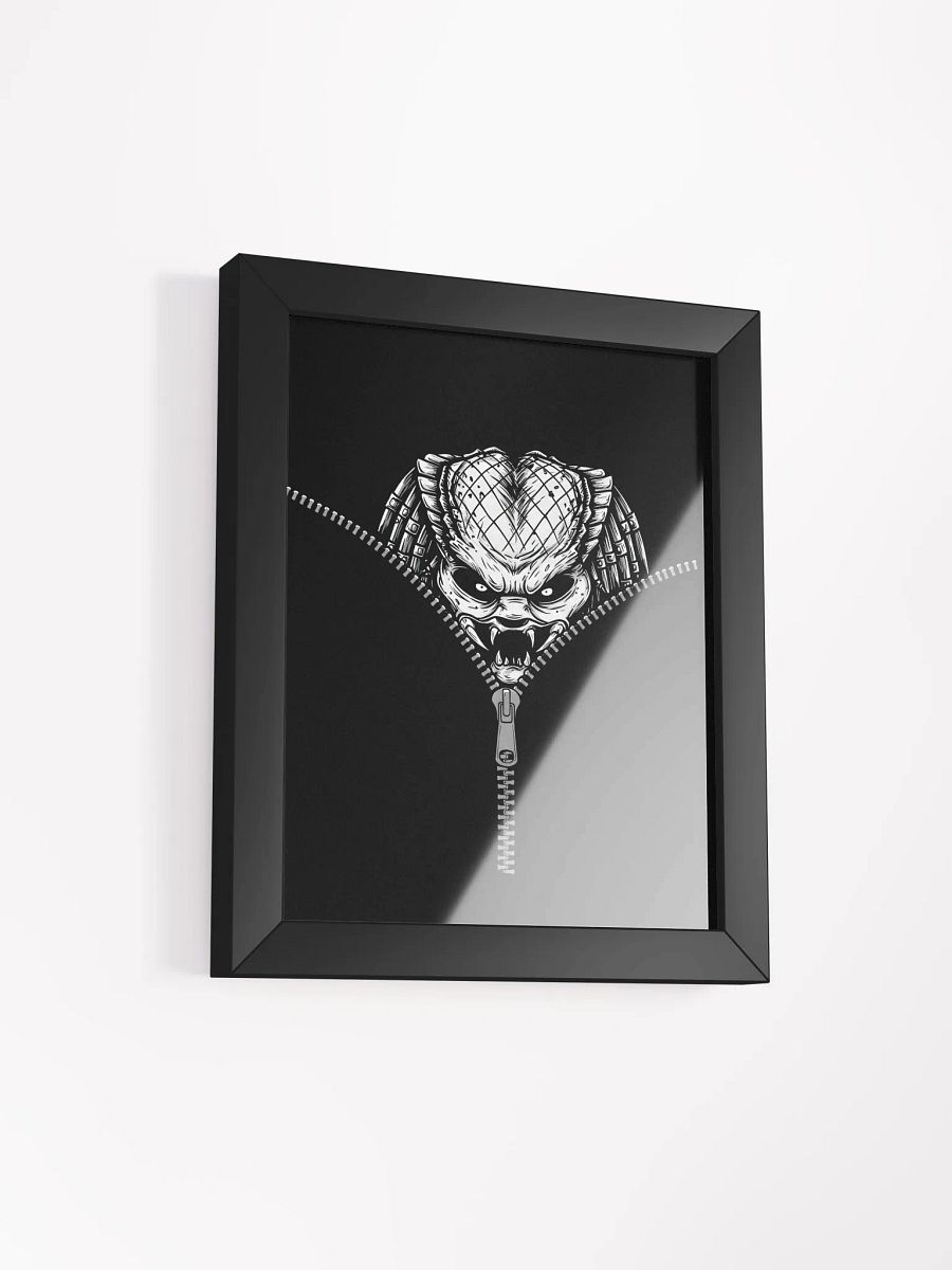 Predator behind a zipper product image (15)