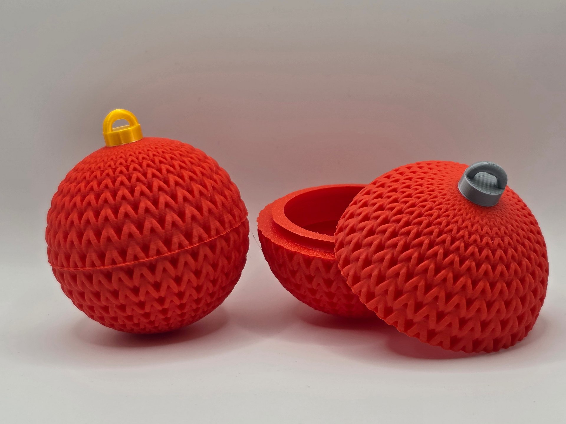 🎄 Knitted Christmas Ornament Container product image (1)