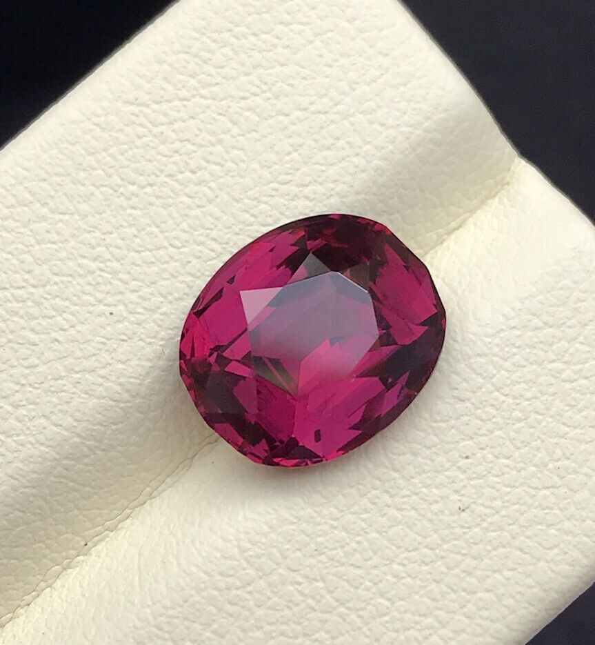 Garnet Precious Quality Stone, Pyrope Almandine Garnet Stone, Red Garnet Crystal product image (5)