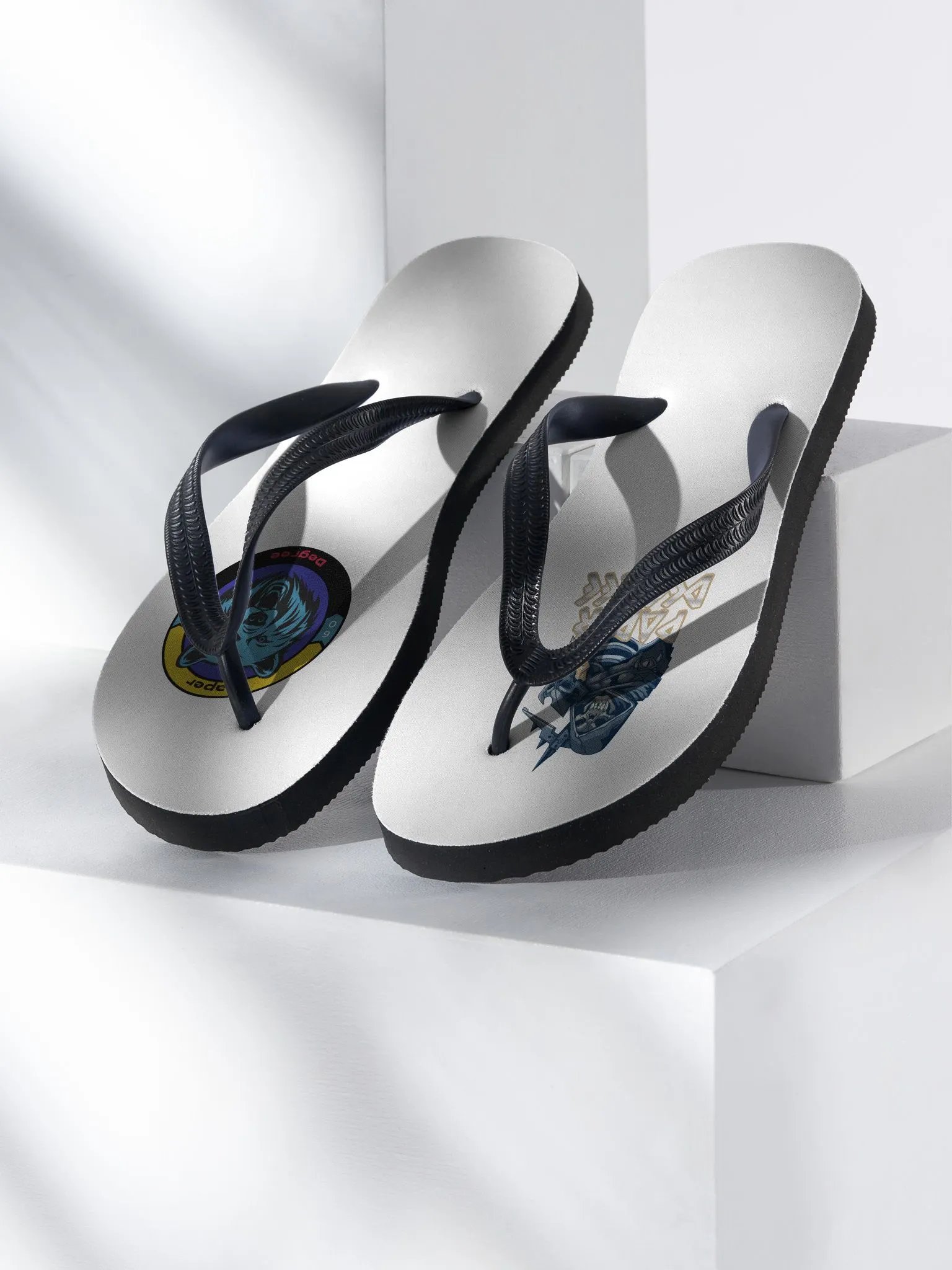 Grizzly and Paper logo flip flop product image (1)