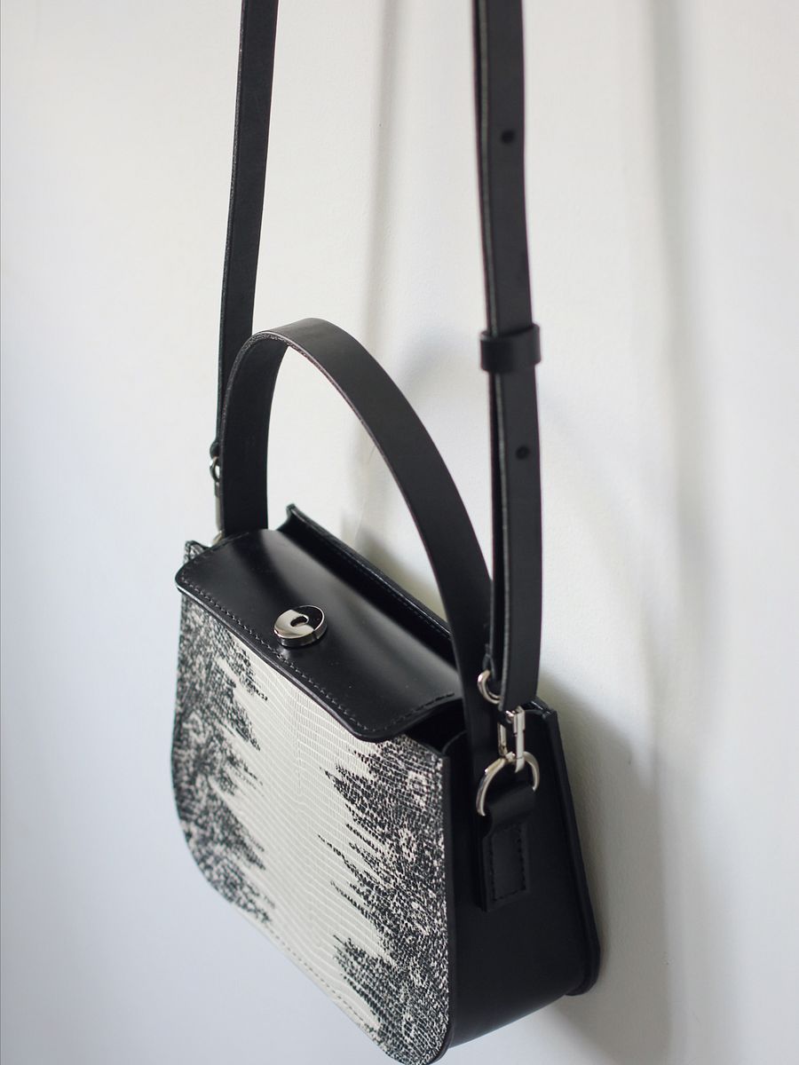 Lizard-embossed Leather two-way Bag with hand-carried strap product image (12)