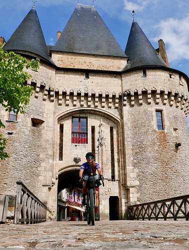 J’ai participé au Gravel Sarthe Tour fin mai, un événement coup de cœur pour découvrir le département autrement.

Une nature ...