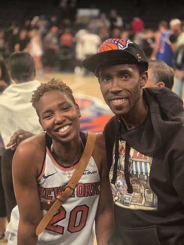 🏀 Fan Appreciation Day at The Garden 🔸🔷

Man… this one was special. It was my first time sitting courtside at Madison Square ...