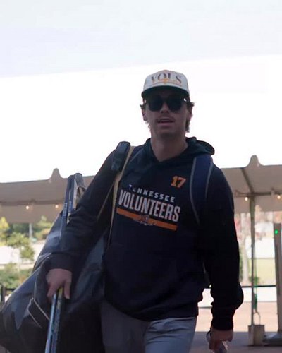 Rolling up to take on Auburn this weekend. Let’s Go Vols!