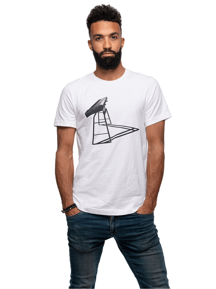 Le Tilt T-Shirt product image (1)