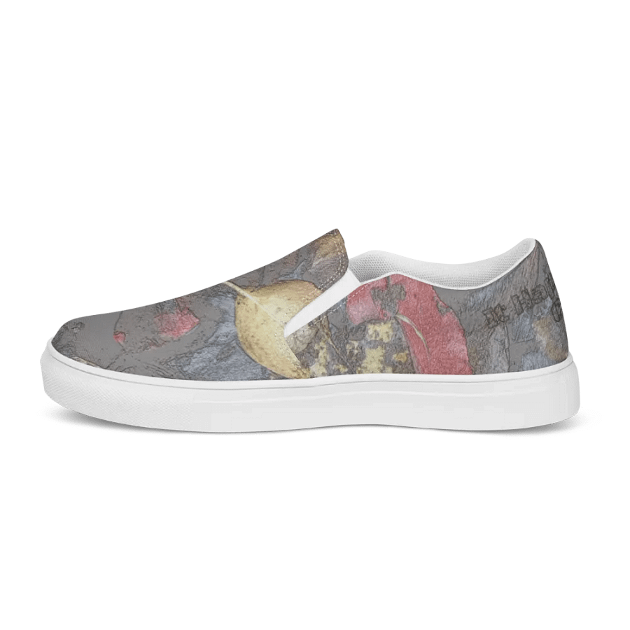 Women's Slip-On Canvas Shoes - MossyOak - It Happennnns Camo product image (8)