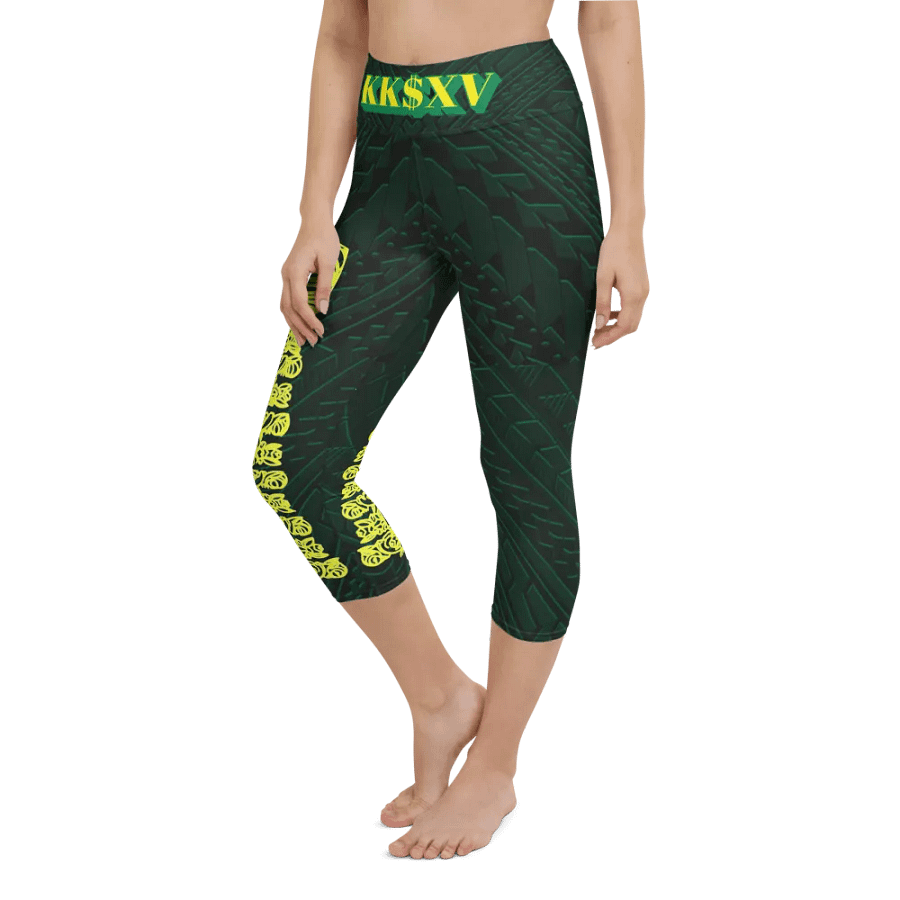Symmetrical Serenity Yoga Capri Leggings product image (12)