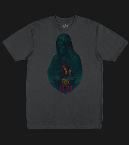 قلب الساحل

A MODERN ODE TO THE COAST. THE FRONT PAIRS A HOODED FIGURE GUARDING A DHOW AND PEARL, WHILE THE BACK REVEALS A WI...