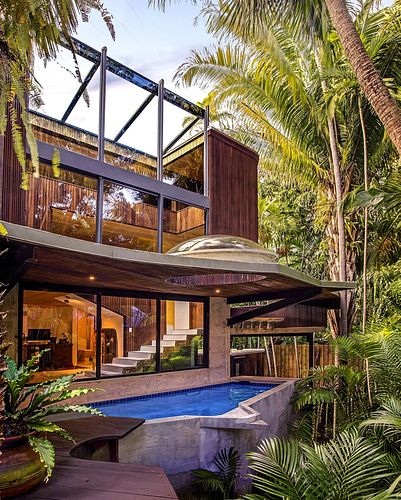 Woodsong House designed and built by architect Alfred Browning Parker as his own residence 🌴
Coconut Grove, Florida — circa 1967