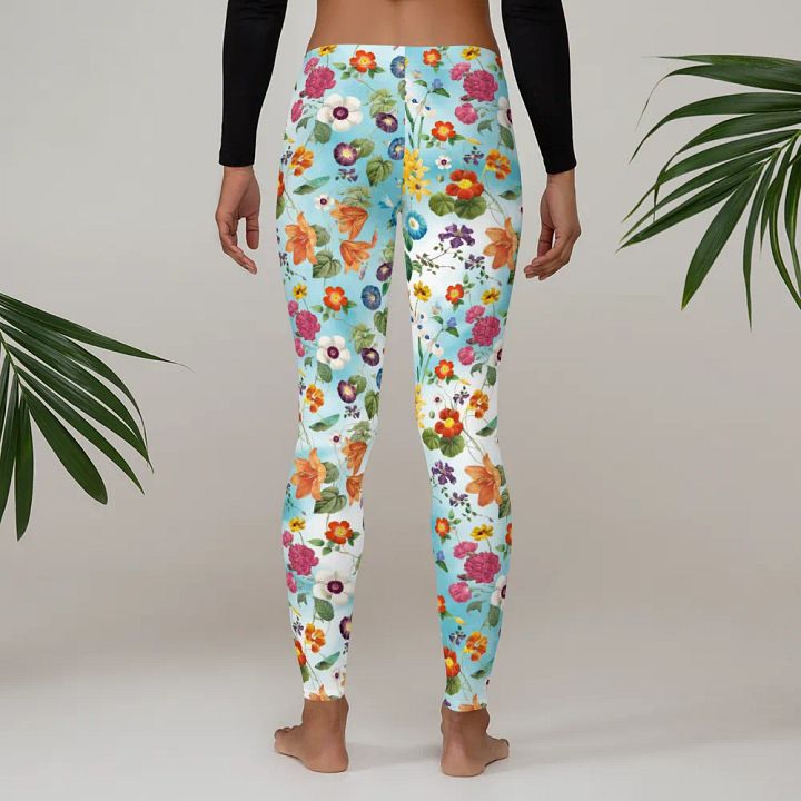 Pretty All-Over Printed Floral Leggings product image (2)