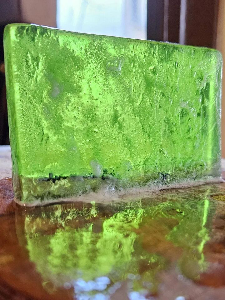 Grassy product image (1)