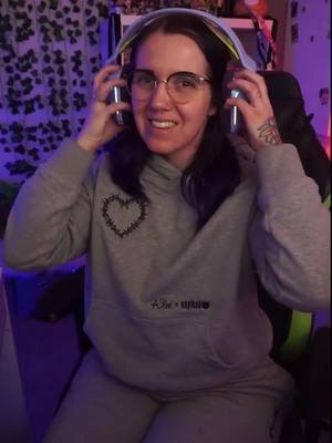 Best comfort wear while gaming 🫶🎮 @Wholesome Realm Apparel #supportlocal #getonit