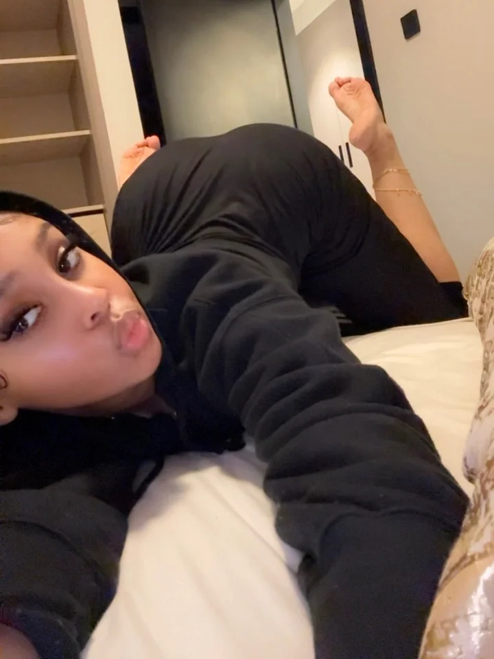 Secret Thick Bxtch Page product image (1)