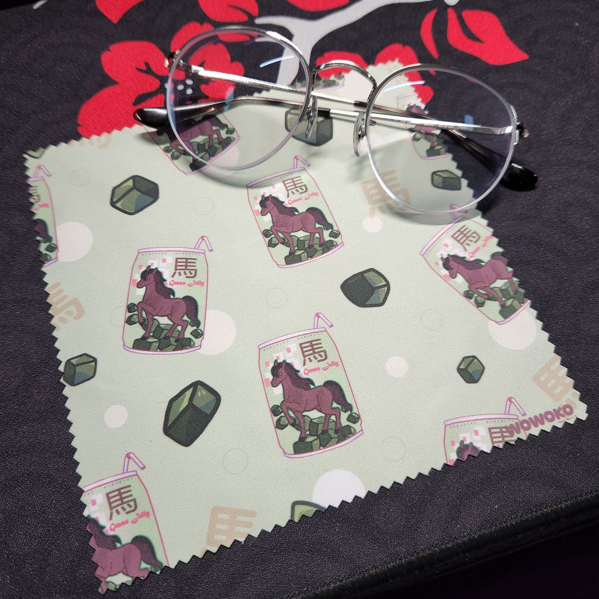 Micro Fiber Cloth - Zodiac Drink Set product image (9)