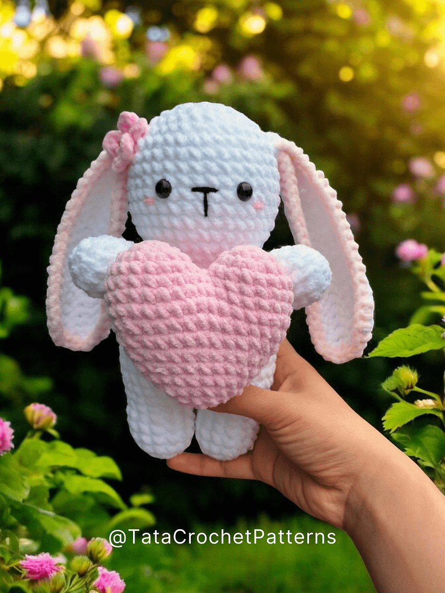 Crochet Pattern - Amigurumi Bunny Holding The Heart product image (9)