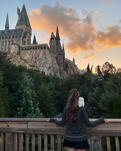 There is something special about Hogwarts.
It’s home 💚

#harrypotter #hogwarts #slytherin #universalstudios