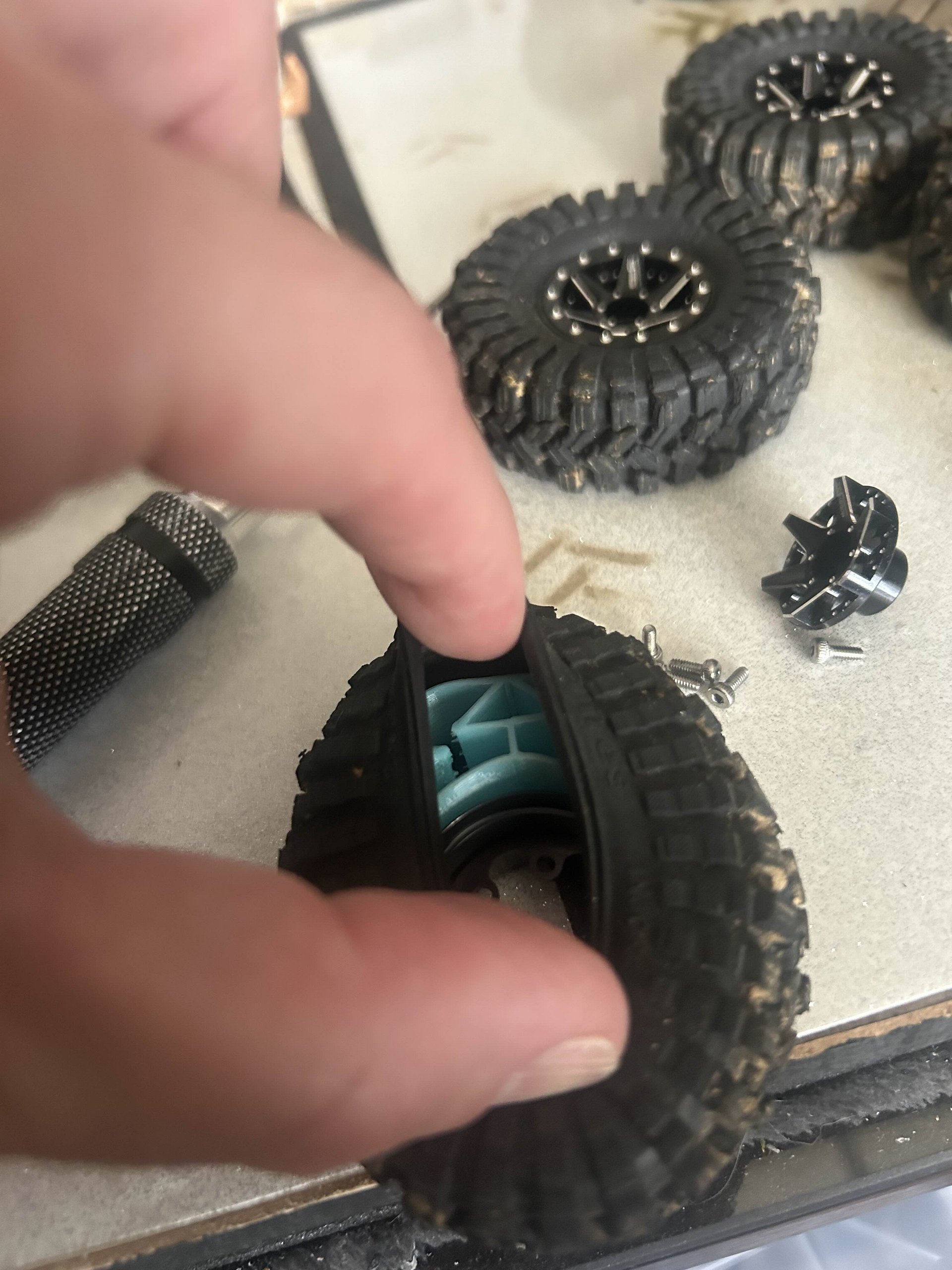 Hobbysoul wheels / Injora tires product image (3)