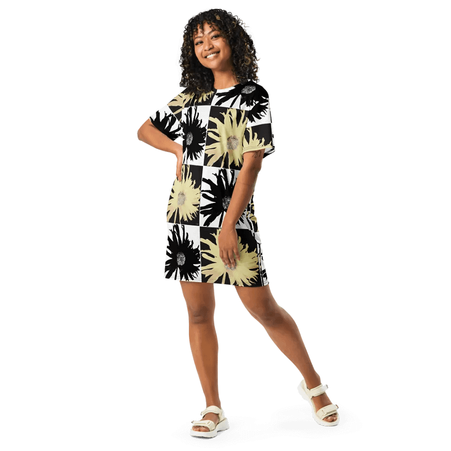 Abstract Black and Yellow Daises Ladies T Shirt Dress product image (10)