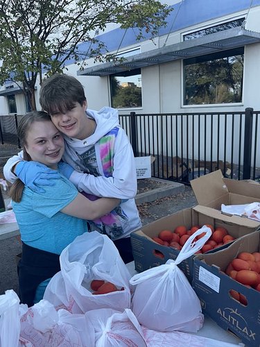 Last Saturday Milo and Abby volunteer at the Central Texas Food Bank to help a lot of lives. They had fun while it was a lot ...