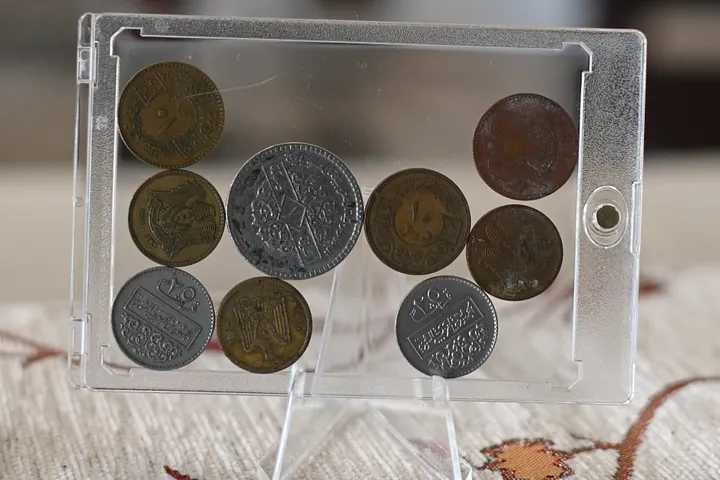 مجموعة قطع نقدية سورية اصدار عام 1970 -1990 product image (2)