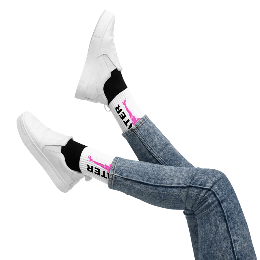 White SKATER Socks product image (12)