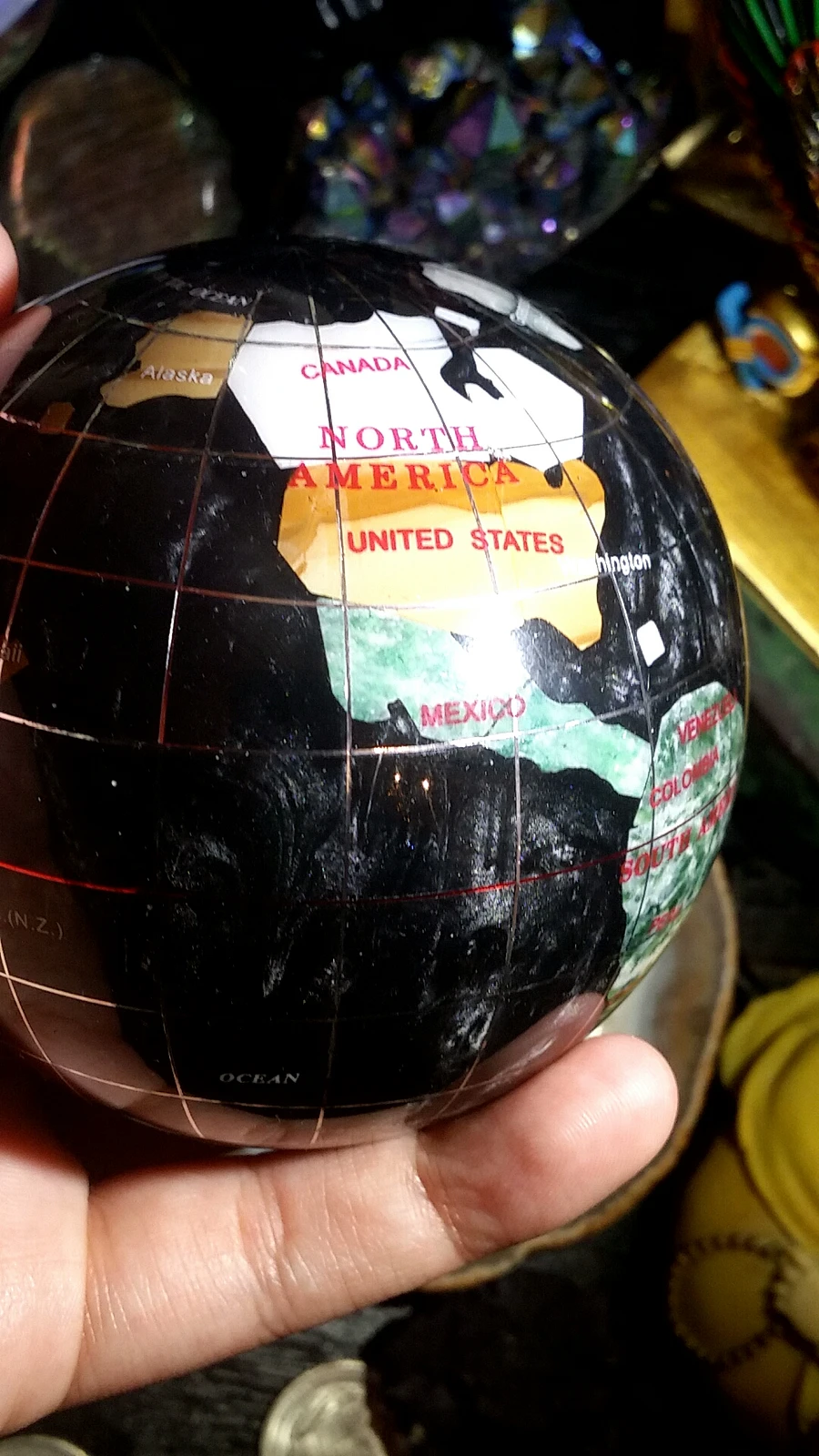 493.3g Gemstone Globe Paperweight with Black Glass Water product image (4)