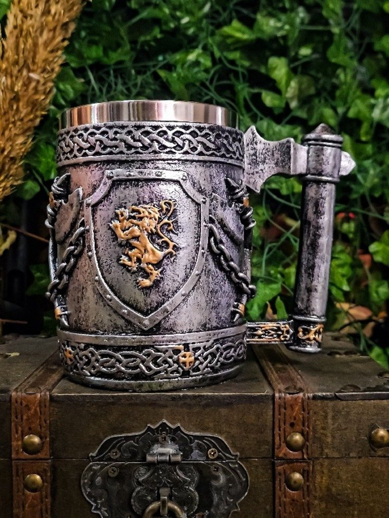 The Armored Kingdom Roaring Lion Crest Mug product image (1)