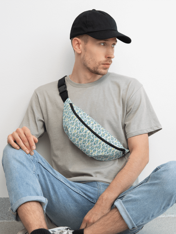 Chilly Summer | Fanny Pack product image (1)