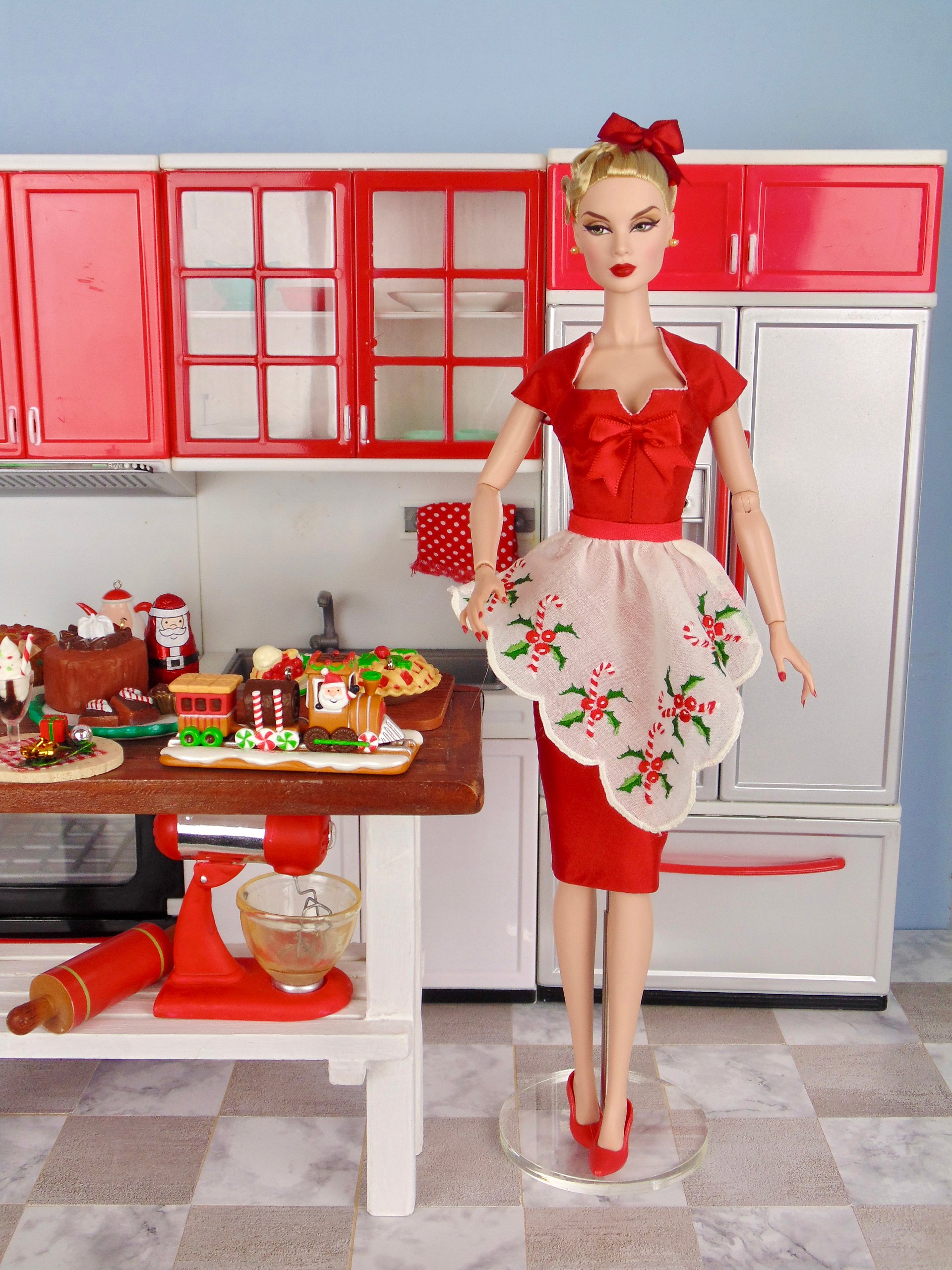 Peppermint Twist OOAK fashion for 12” fashion dolls product image (5)