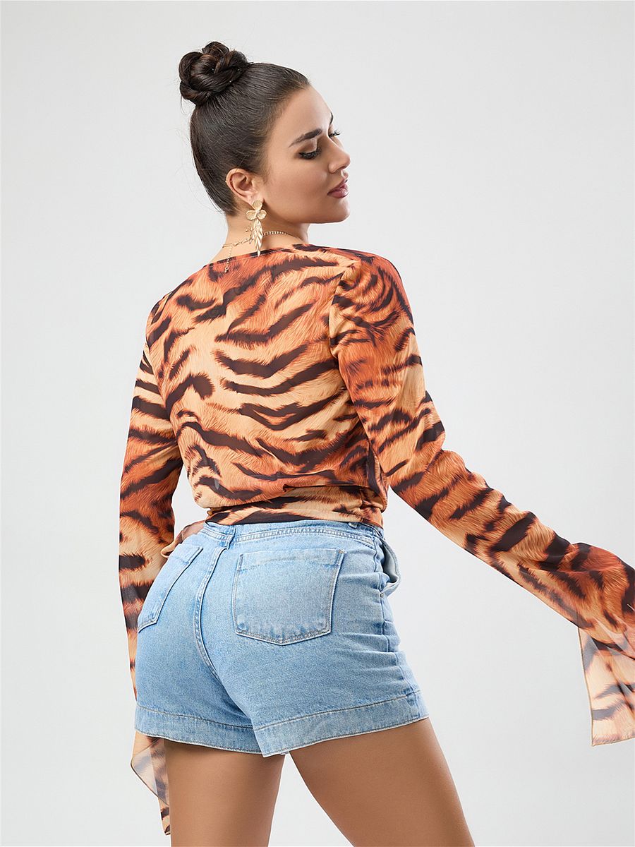 non-stretch chiffon tiger stripe printing bell-sleeve crop top product image (8)